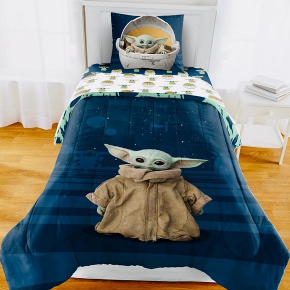 Star Wars | Bedding | Star Wars Mandalorian Baby Yoda Reversible ...